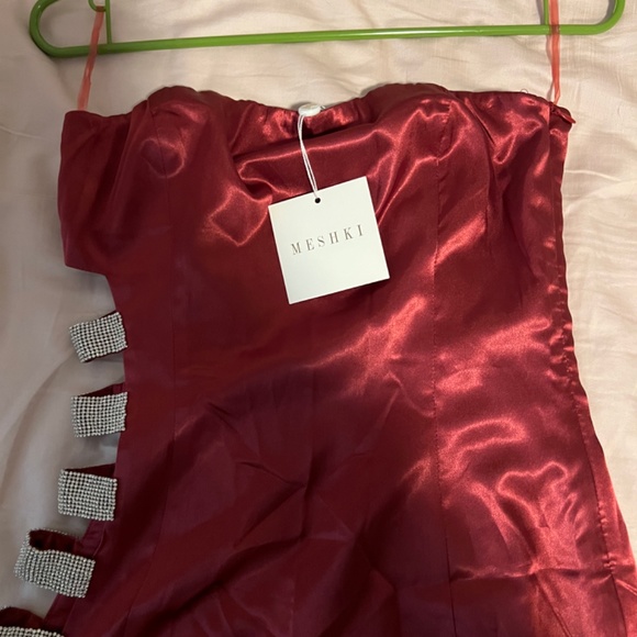 Meshki Diamanté red satin strapless dress - Picture 2 of 3